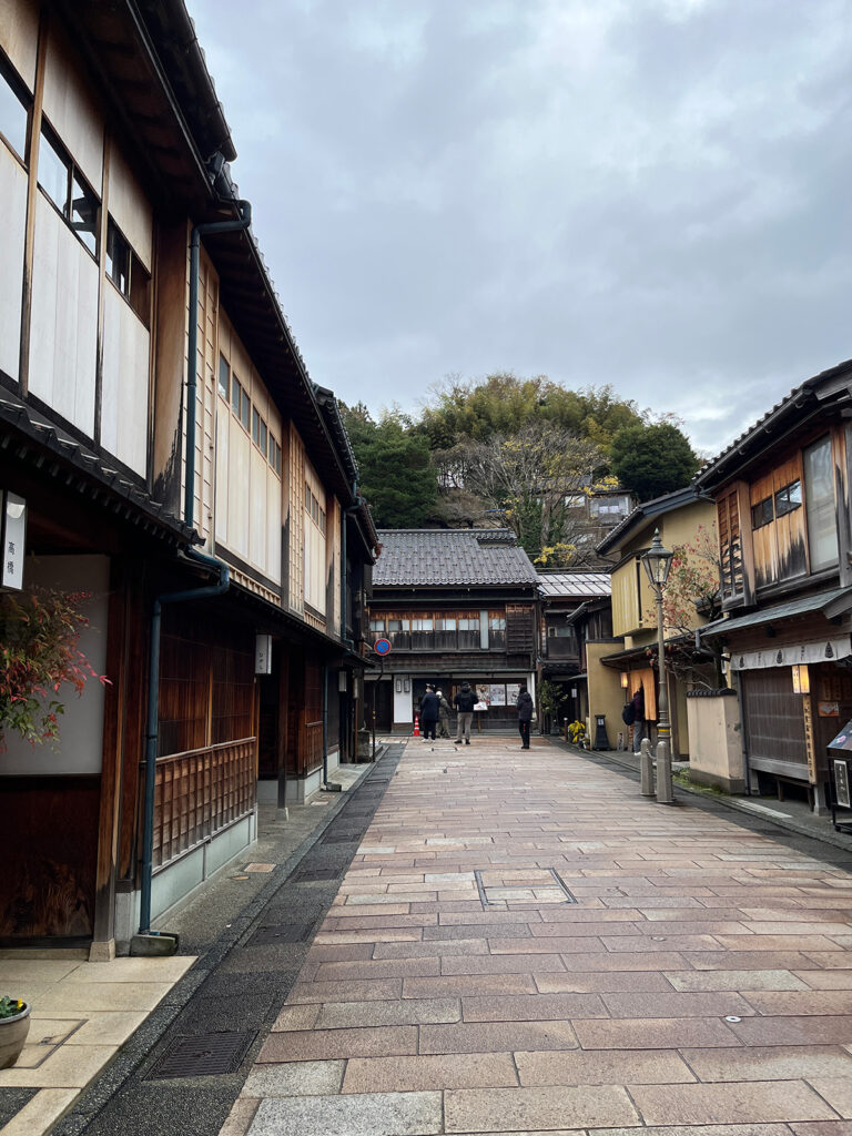 ひがし茶屋の街並み3枚目